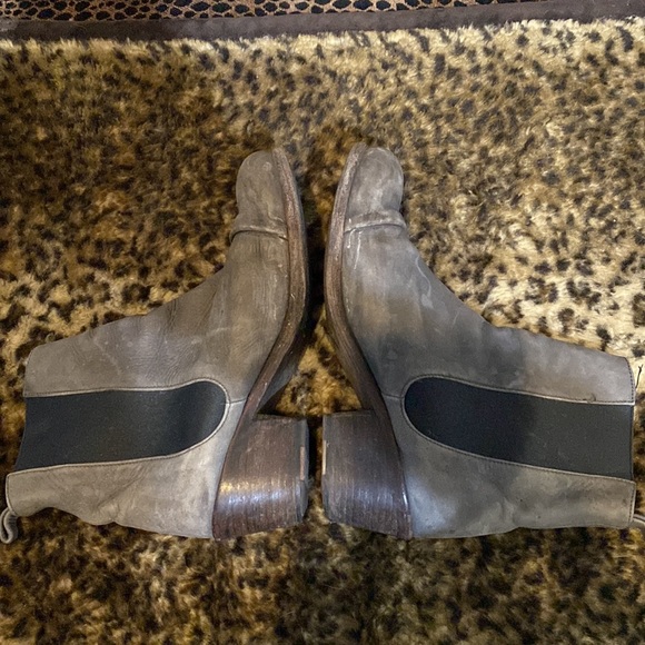 P. Mongo Booties - Picture 5 of 7